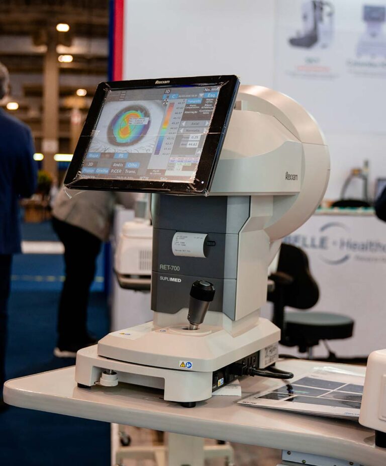 RET-700, Topógrafo com Auto Refrator, da marca REXXAM