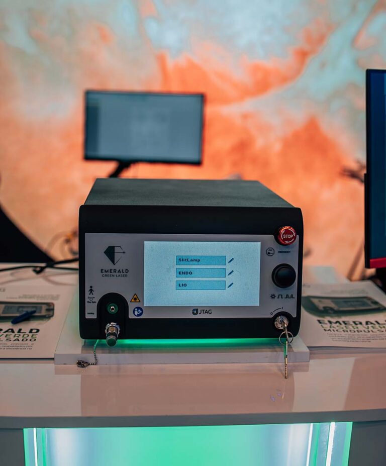 Emerald, Laser Fotocoagulação (532nm), da marca JTAG